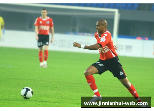 安德森：从街头足球到职业联赛的不凡旅程